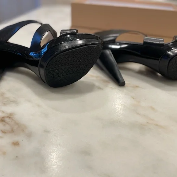 Holiday Dress Black Leather Shoe Sandals, Michael Kore Elena Platform Modern - Picture 7 of 10